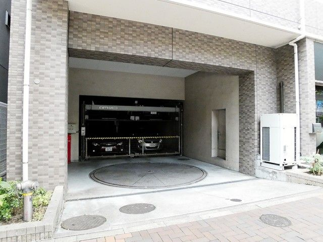 メゾン・ド・ヴィレ日本橋浜町のエントランス