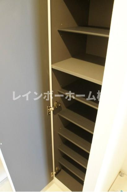 【仲介手数料：50％OFF】対象物件！の収納|玄関のシューズボックスです