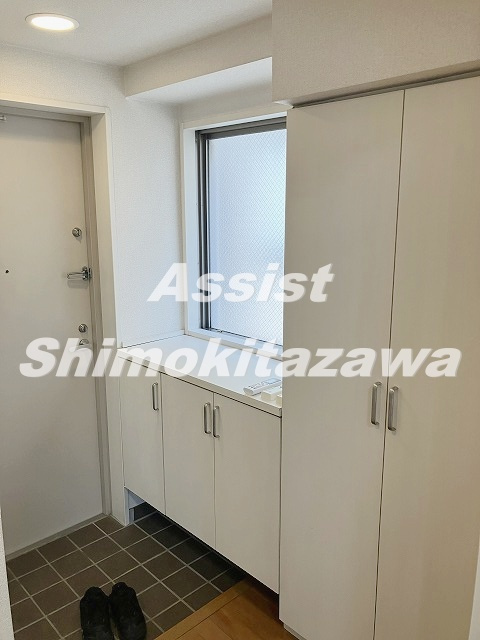 杉並区高井戸東２丁目の賃貸マンションの玄関