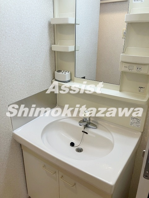 杉並区高井戸東２丁目の賃貸マンションの洗面所