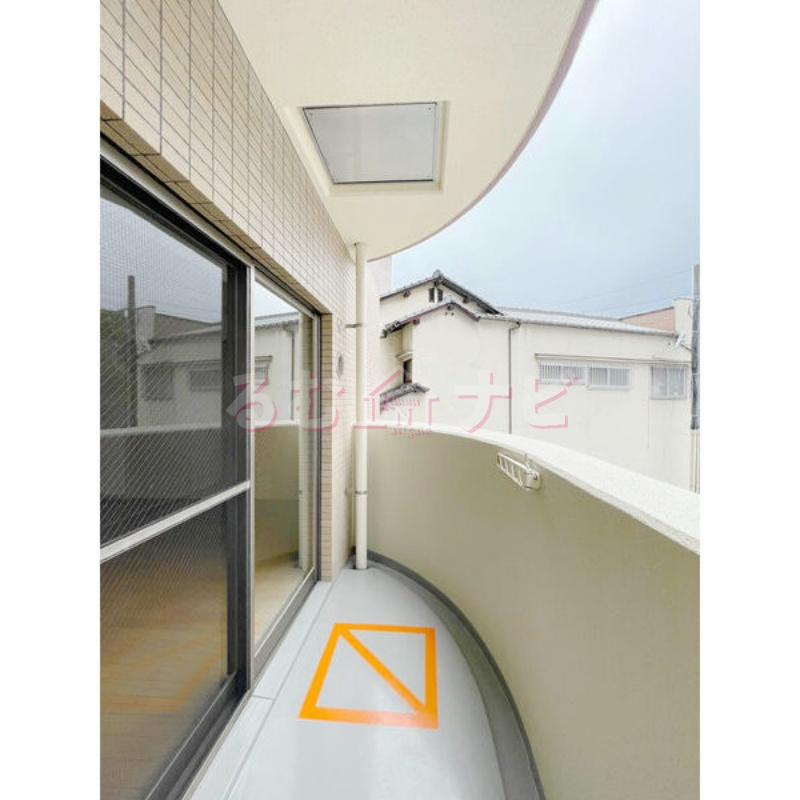 福岡市南区野間１丁目の賃貸マンションのバルコニー