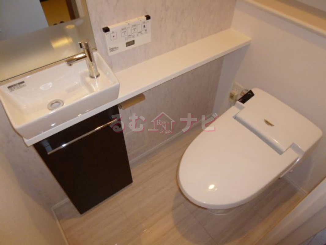 福岡市南区大橋２丁目の賃貸マンションのトイレ