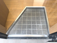 【玄関】 | ベルメゾンカワテ