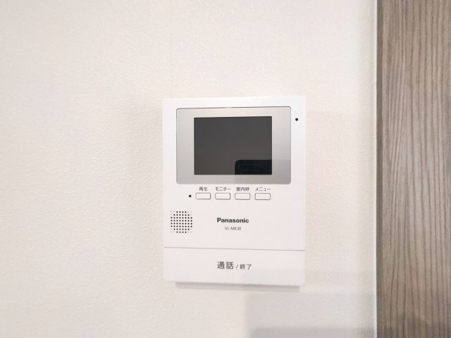 佐々町小浦蓄電池付き築浅戸建ての防犯設備