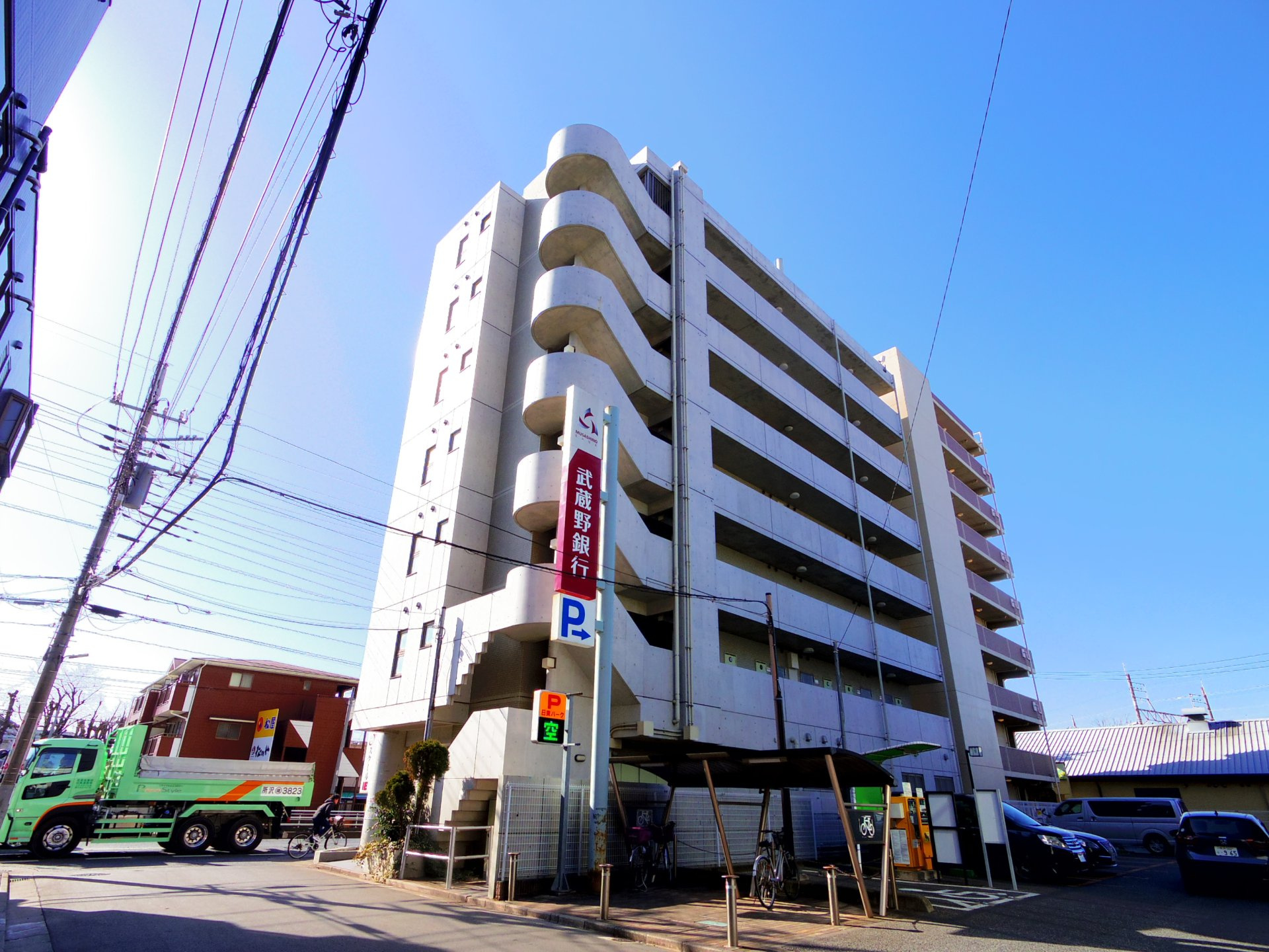 アークルの外観