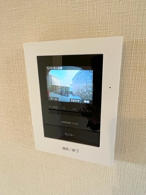 小金井市貫井北町５丁目のアパートのセキュリティ|来客者が確認できる安心のTVモニターホン