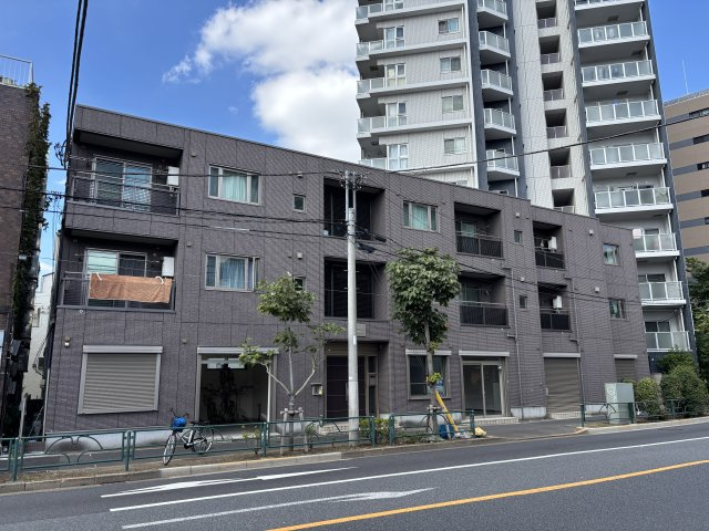 市川第5マンションの外観
