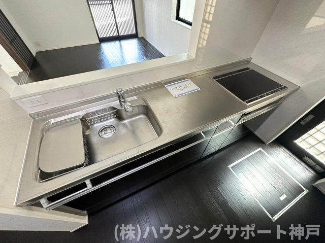 前開南町1丁目戸建のキッチン