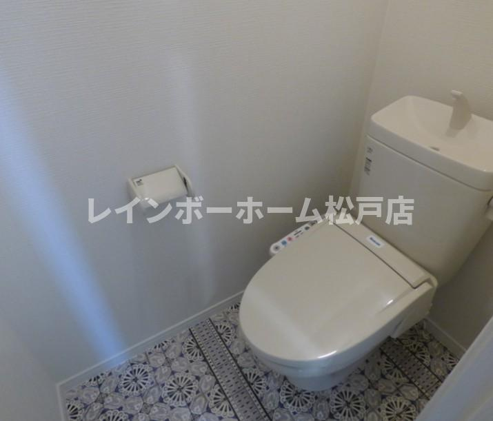 仲介手数料（賃料の1.10ヵ月）の50％OFF対象物件！のトイレ