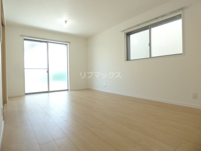 【居間・リビング】笠屋町戸建B棟 