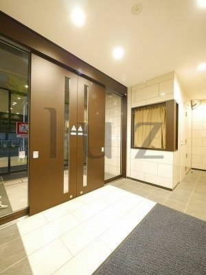 ベイサイドヒルズ関内のロビー