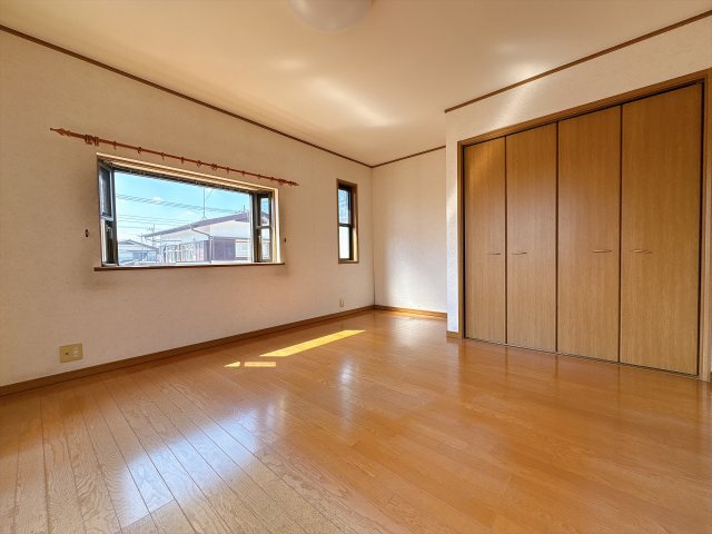 野田市日の出町の洋室