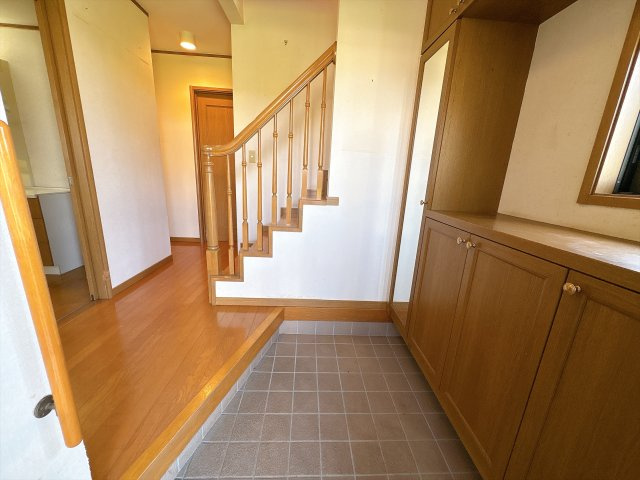 野田市日の出町の玄関