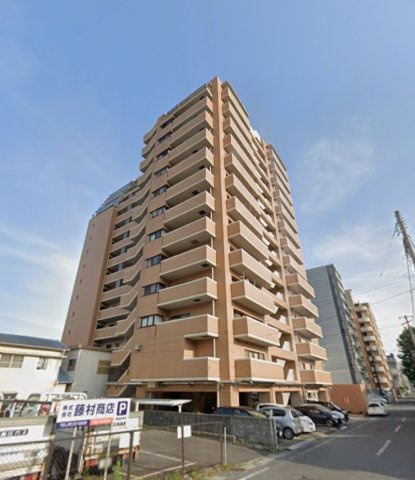 アーバンタワー麻里布の外観