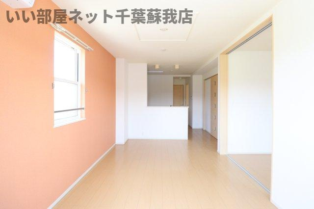 エトワールＣの居間・リビング|同じ建物の別のお部屋の写真になります！↓