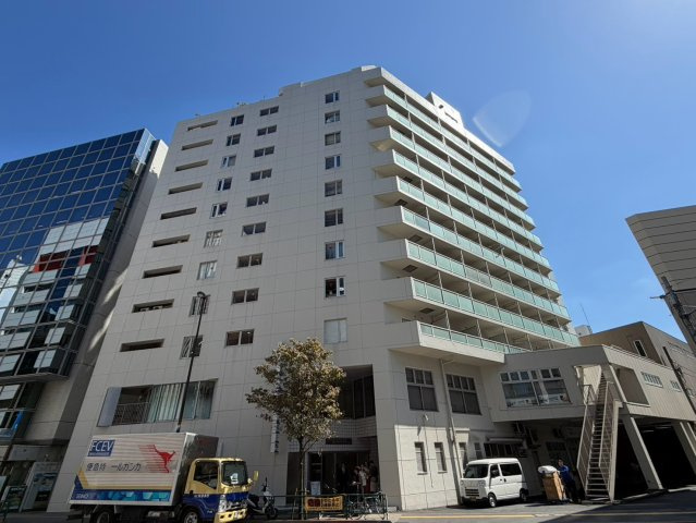 レイフラット新宿