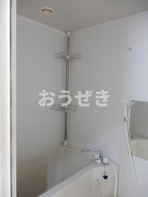 ヴィラ三渓園の浴室
