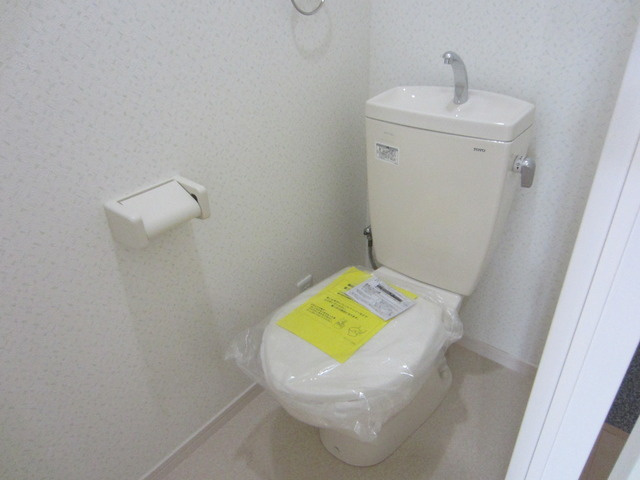 アンプルールフェール十条のトイレ|トイレもゆったり！