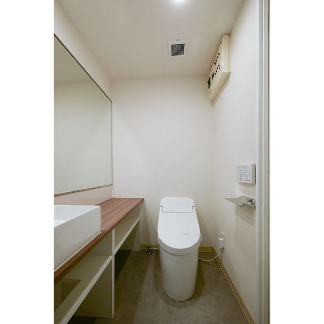 ヴィエント中目黒のトイレ|ゆったりとした空間のトイレです