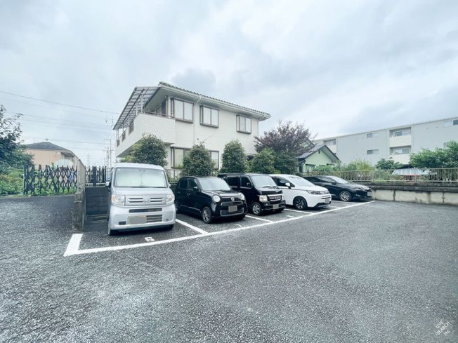 【駐車場】 | ピュアプレイス
