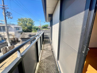 【バルコニー】 | 千原２丁目　中古戸建 | 南面バルコニーですので、洗濯物が良く乾きますね！
