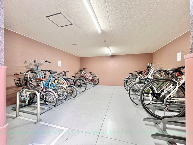 プレサンス鶴舞公園WEST