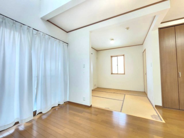 亀岡市篠町夕日ヶ丘1丁目の和室|お子様の遊び場やくつろぎスペースなど、多目的に活用できます！
リフォームプランのご提案も可能です。