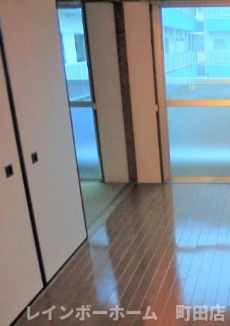 マンションヤジマＢ　特典：仲介手数料が不要です‼の居間・リビング|居間です
建物外観を気になさる方へ、見た目の良い物件です