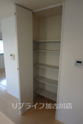 エソールの収納|※別のお部屋のお写真です※