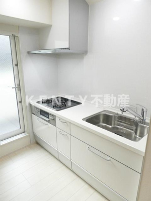 【キッチン】 | 西品川３丁目戸建 | キッチンでお料理をお楽しみください