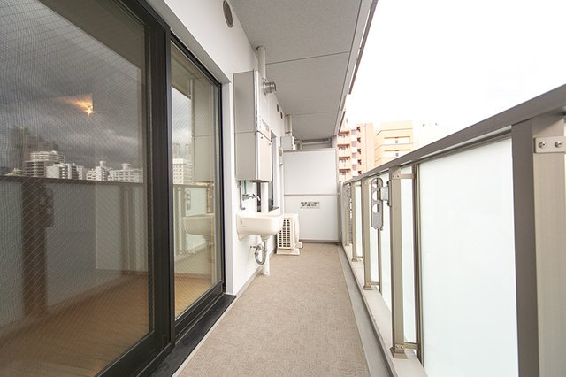 ＡＶＥＮＩＲ渋谷本町のバルコニー|※写真は同タイプ住戸です。