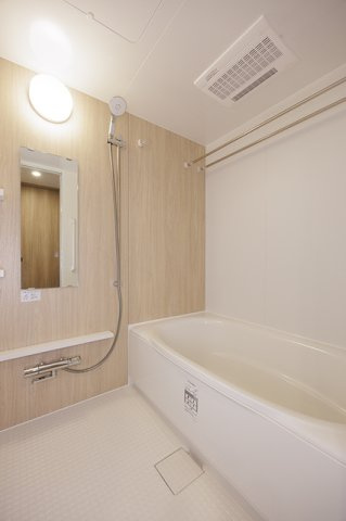 ＮＩＩＹＡ平和台の浴室|※写真は同タイプ住戸です。