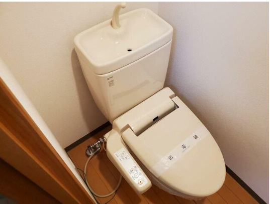 ヴィラ・アサノ宮原のトイレ