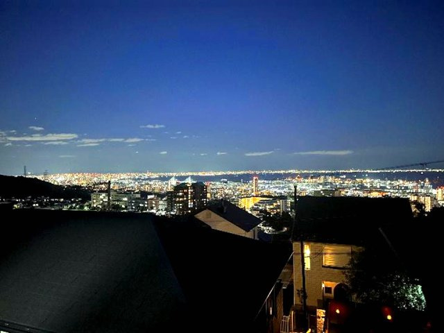 大月台の展望|高台に位置しているため、広い空と眺望に包まれます。
