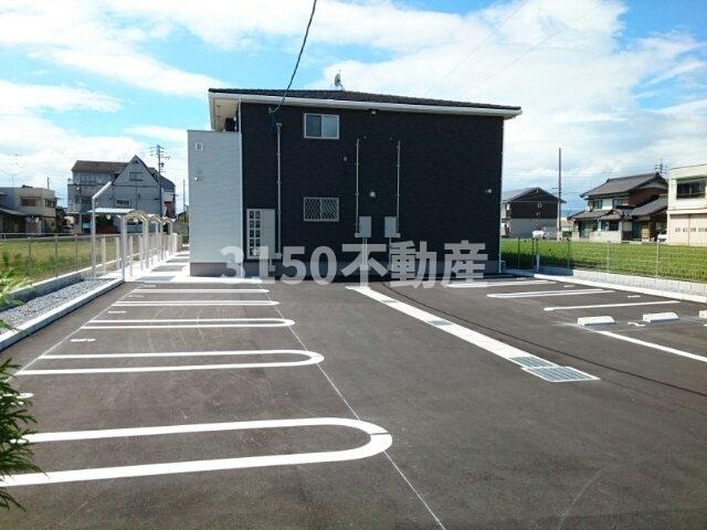 リヴェール・ピアⅡの駐車場|駐車場があります