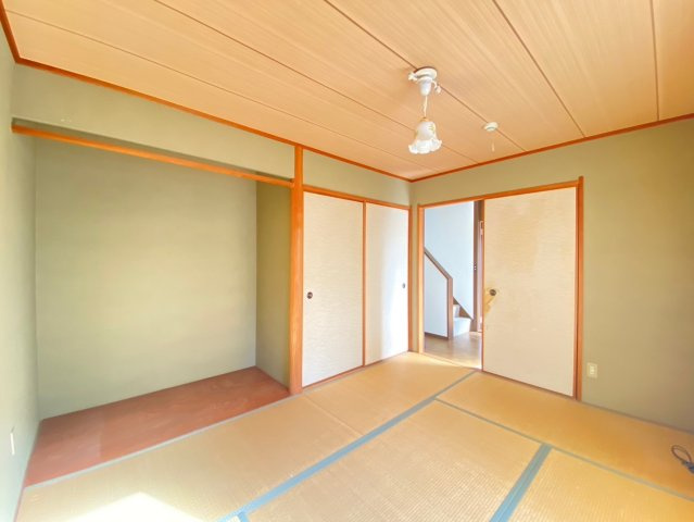 島本町桜井台貸家の和室