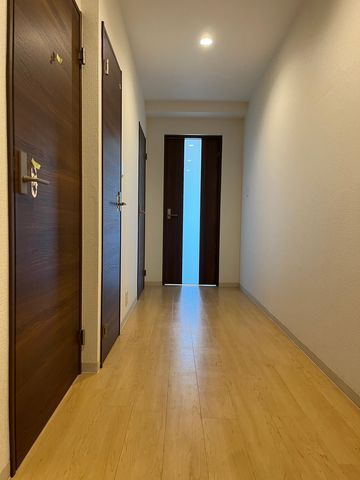 ピュア入船の玄関