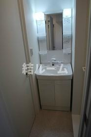 北区滝野川５丁目のアパートの洗面所