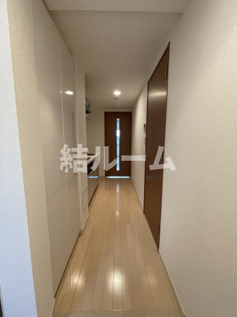 板橋区小茂根１丁目の賃貸マンションの玄関