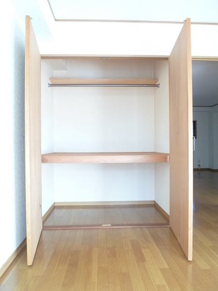 フォレストヒルⅢ【キャッシュバック対象】の収納|収納のためのスペースです