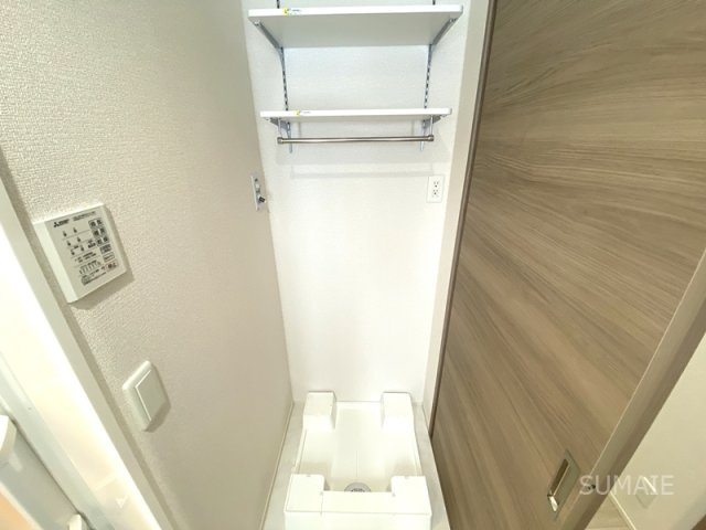 Noble villa東大成の設備|可動棚付き洗濯機置き場☆彡