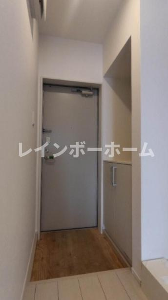 ラ・ブリーズ弐番館【仲介手数料：50％OFF】対象物件！の玄関