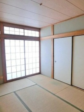 ＣＵＢＥ４の内装