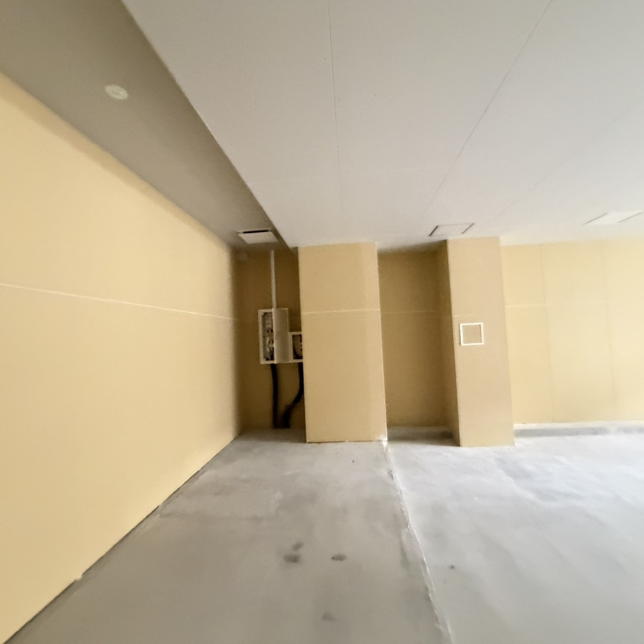 アーバネックス東梅田のロビー