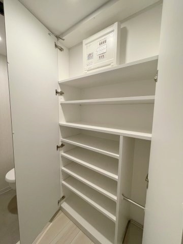 スカイコートグレース西六郷の玄関|玄関　シューズボックス