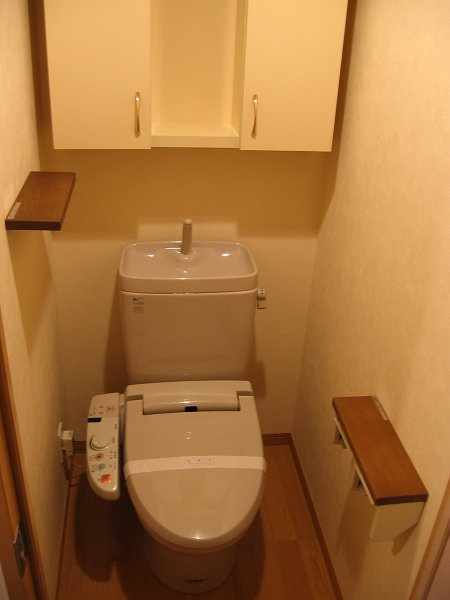 ルーブル西五反田弐番館 のトイレ|落ち着いたトイレです