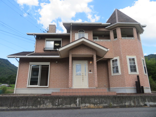 西脇市黒田庄町黒田の中古一戸建