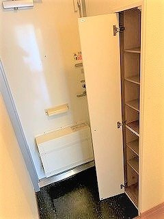 レオパレス陽光の玄関