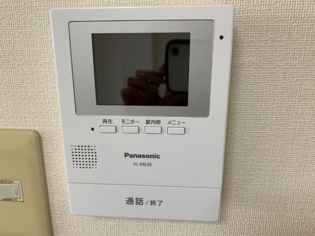 グランドールＡの内装|カメラ付インターホン