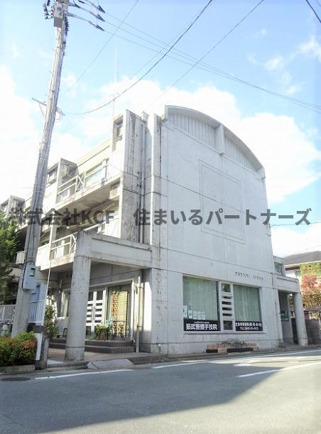 メディカルコーポⅡのその他共用部分|落ち着いた雰囲気の外観です